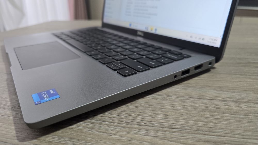 Laptop Dell 5440, i7gen13, 14,1 Touchscreen, 256Gb, 16Gb, garantie