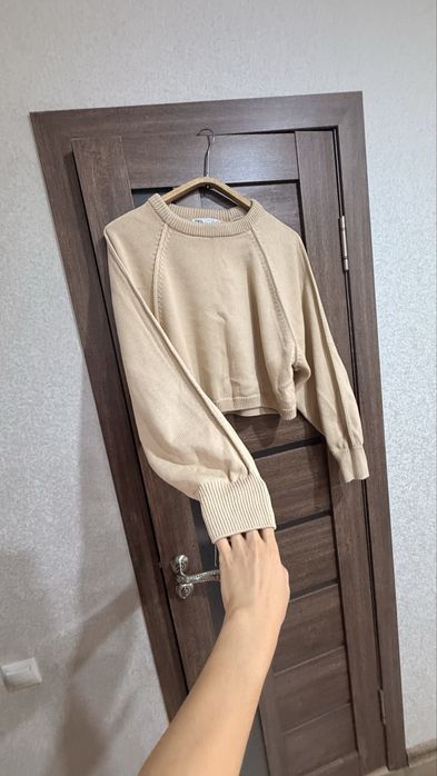 Продам кофточки женские
