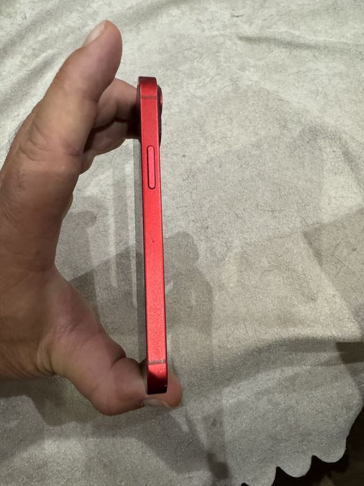 Iphone 13 mini с кутия,изтекла гаранция.