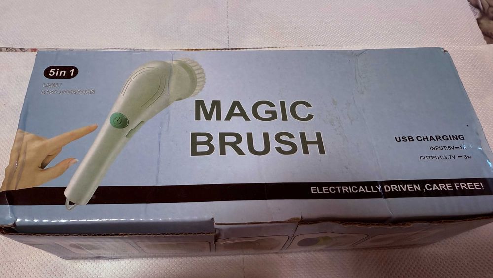 Magic Brush (Perie Magica) 5 in 1 ,noua la cutie