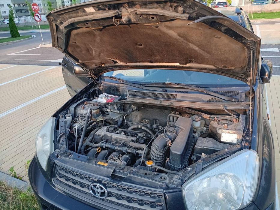 Toyota RAV4 Coupe 2002 – Benzină 1.8 – Motor stricat