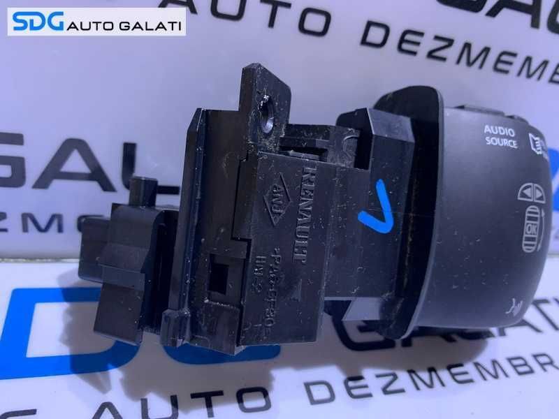 Maneta Modul Comanda Comenzi Radio Navigatie Renault Megane 3 2008 - 2016 Cod 255520014R 255520014 [L5561]
