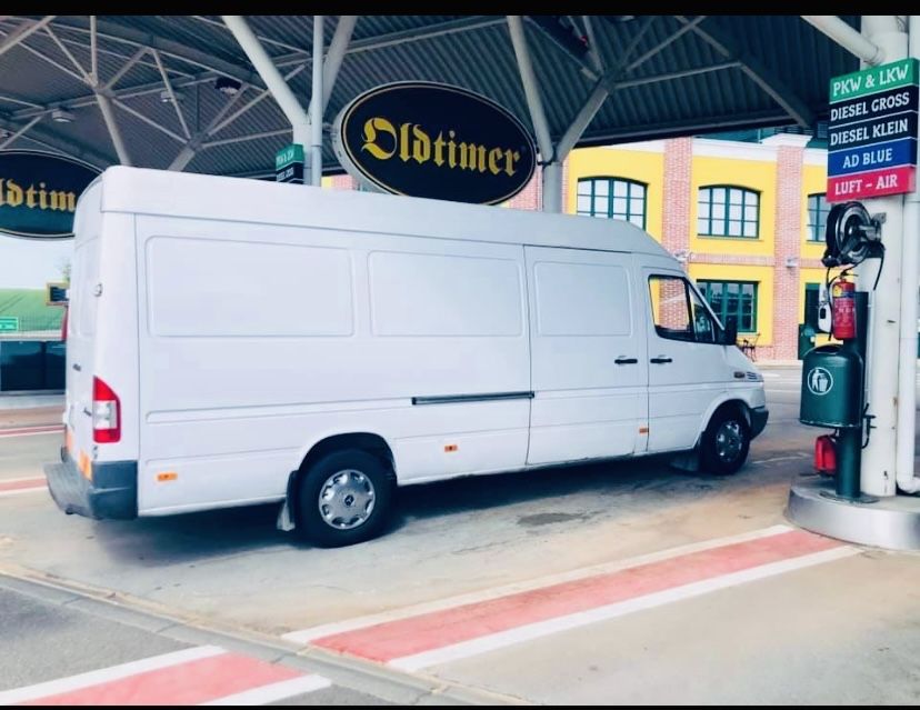 Transport Marfa Mutari Mobila Cu Personal
