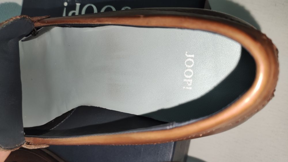 Страхотни мъжки половинки от естествена кожа JOOP ! №46