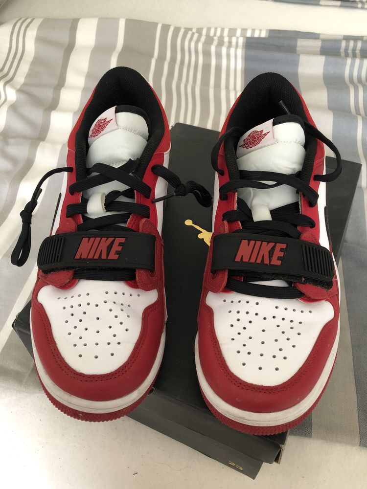 Jordan Legacy 312 low червени