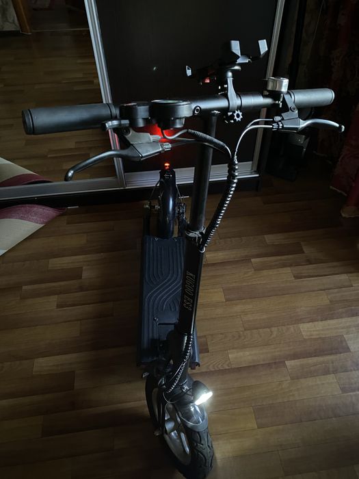 Электросамокат Kugoo ES3 | 500W, до 47 км/ч, запас батареи до 40 км