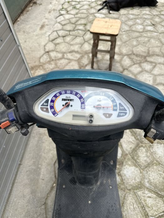 Scuter Aprilia 49cc vand sau schimb