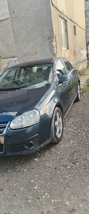 Vând sau schimb Volkswagen Jetta