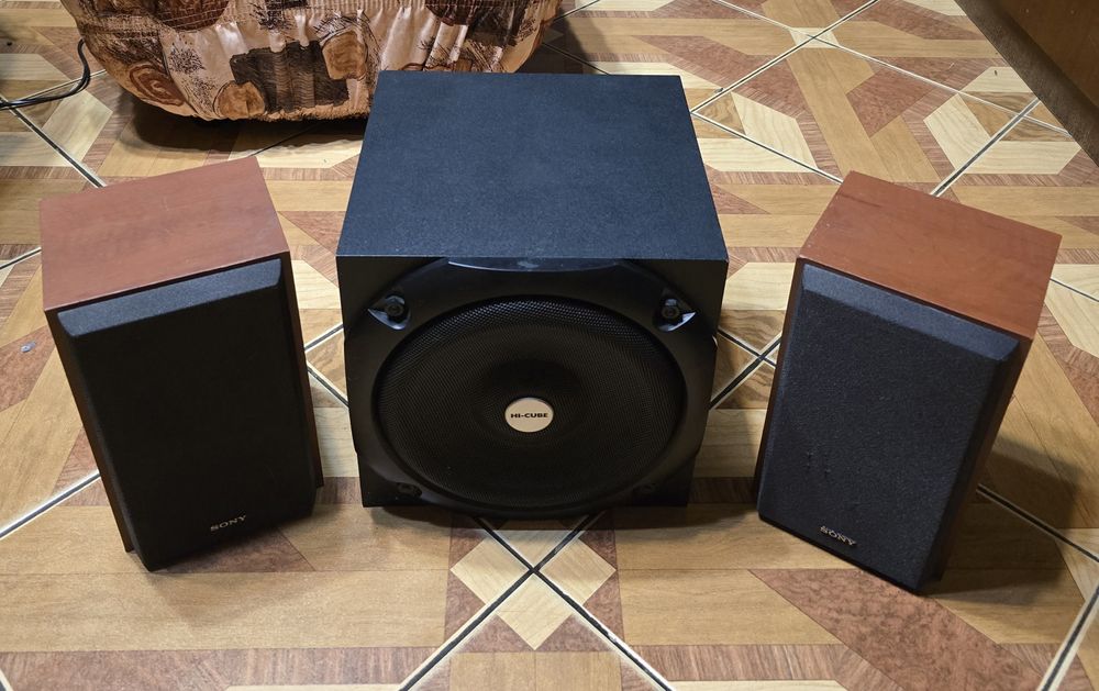 Буфер HI-CUBE с колони SONY