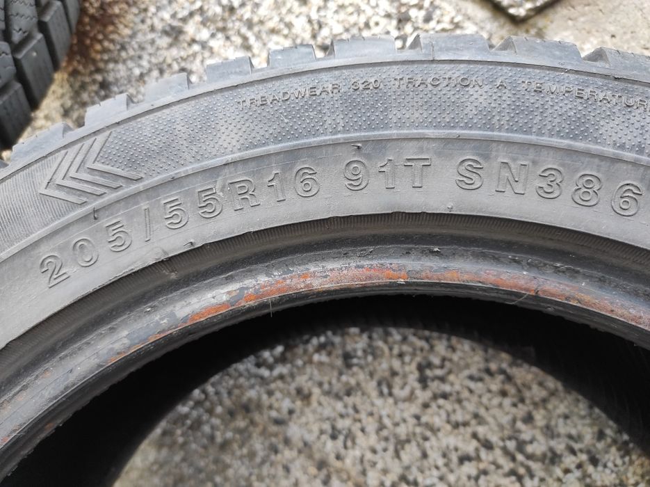 Гуми зимни SUNNY 16"