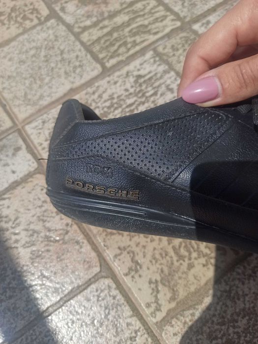 Маратонки Adidas