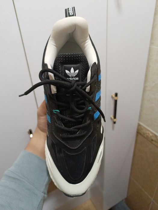 Кроссовки Adidas 43 размер