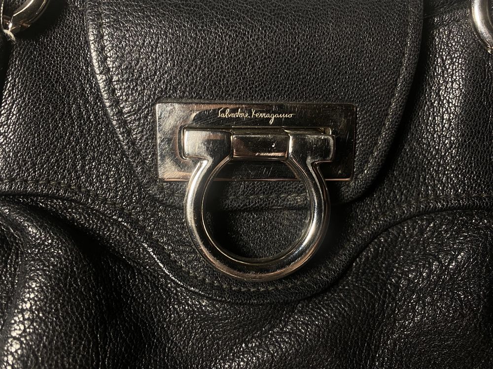 geanta vintage ferragamo