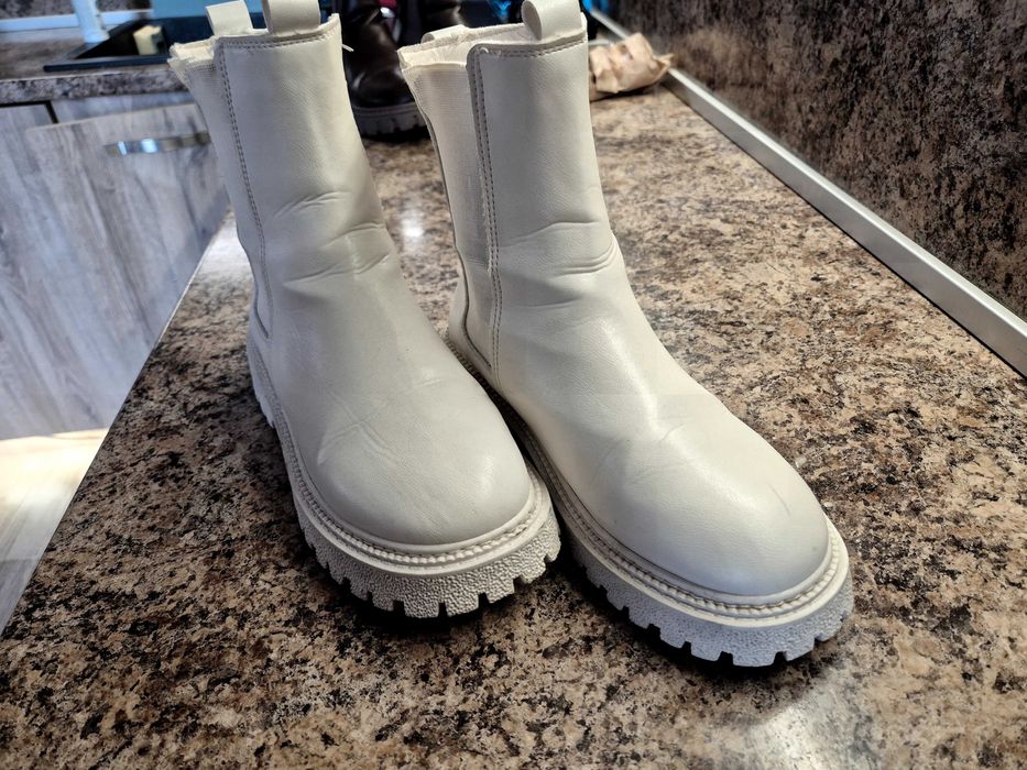 Дамски боти от еко кожа