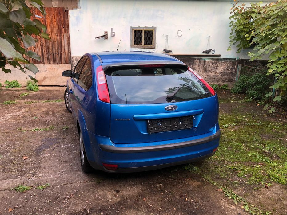 Ford focus 2 1.6 benzina
