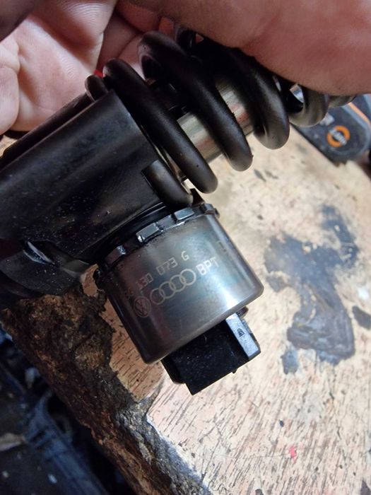 Injectoare Vw 2.0TDI BKD 140CP cod 03G130073G