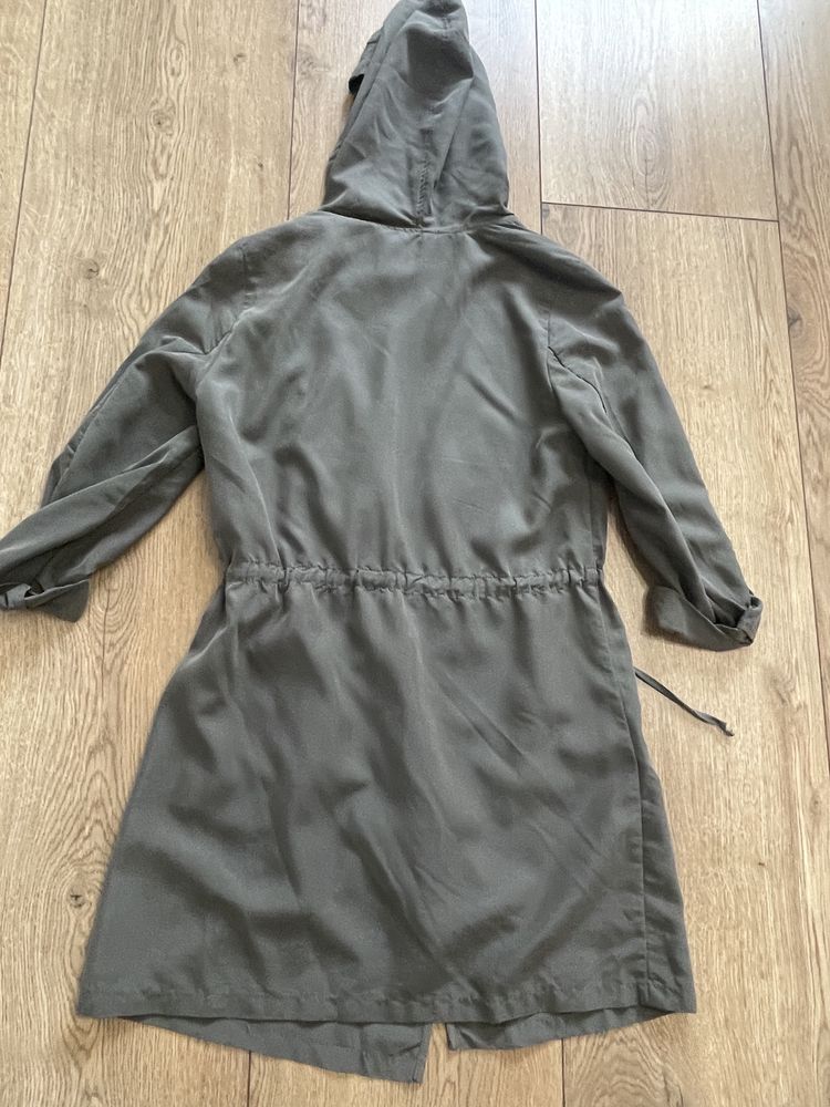 Trenci usor H&M xs