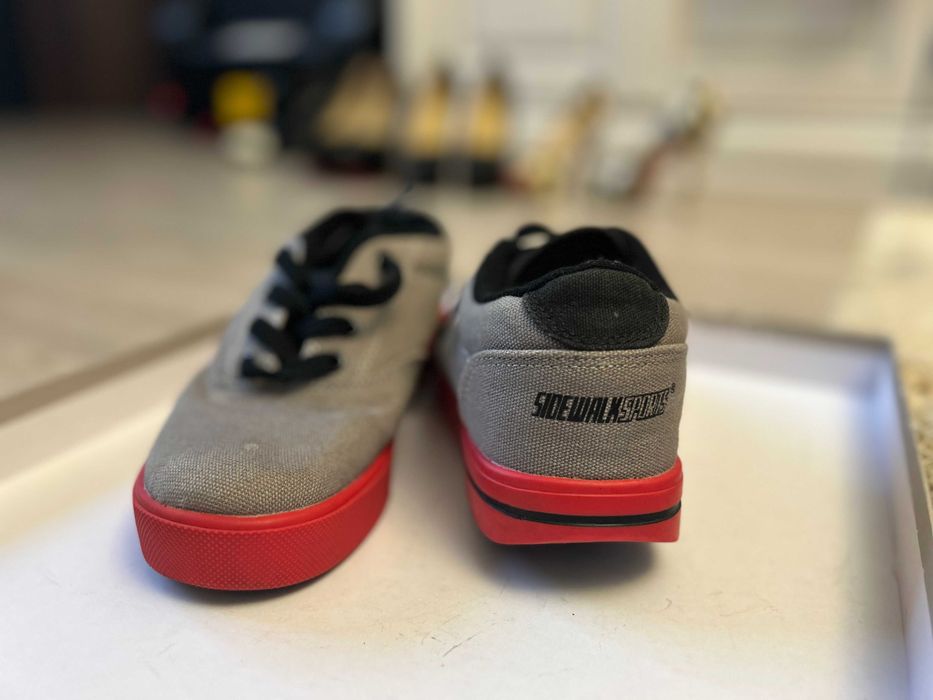 Pantofi sport Sidewalk Roller – Canvas cu talpă groasă – Mărimea 37