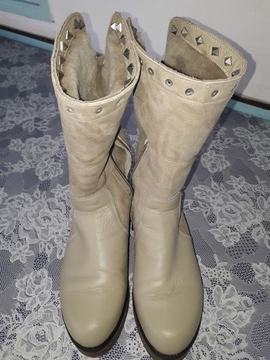 Cizme din piele naturala