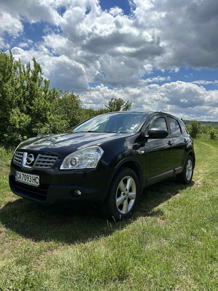 Продавам Nissan Qashqai 2.0-140кс 4х4
