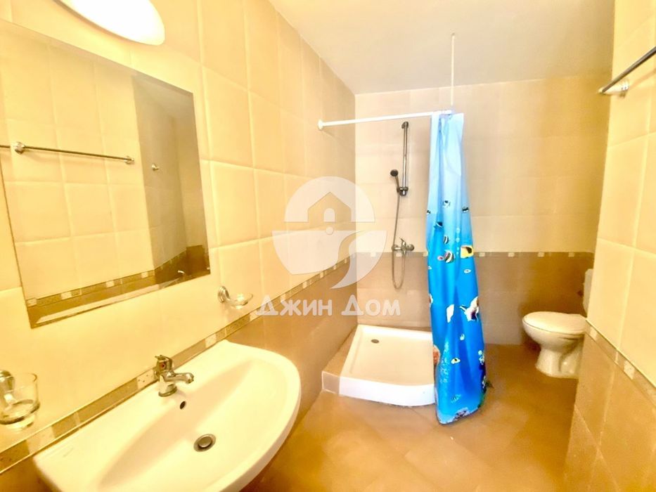 Просторен двустаен апартамент в к-с Колизеум, Слънчев бряг