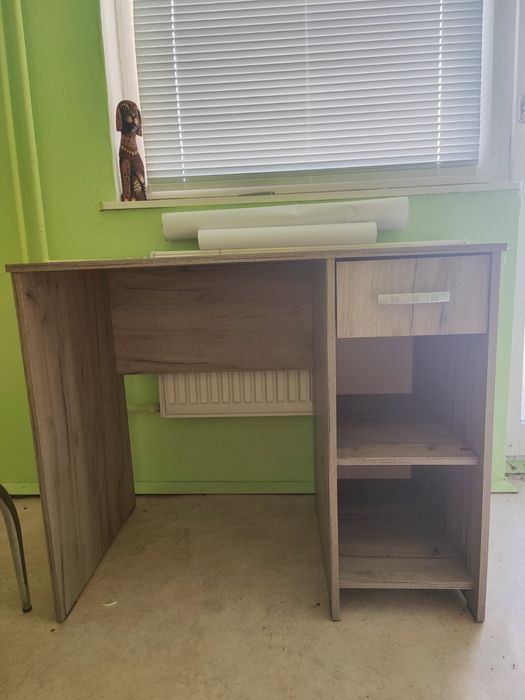 Неизползвано бюро