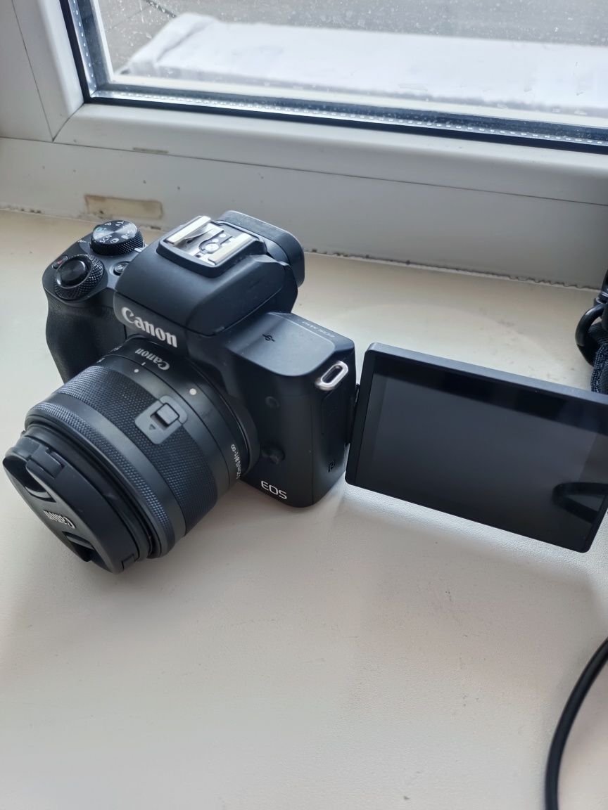 Продам canon m50 с полным комплектом! СРОЧНО ‼️ ТОРГ ‼️