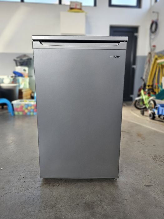 Frigider Sharp 88 Litri