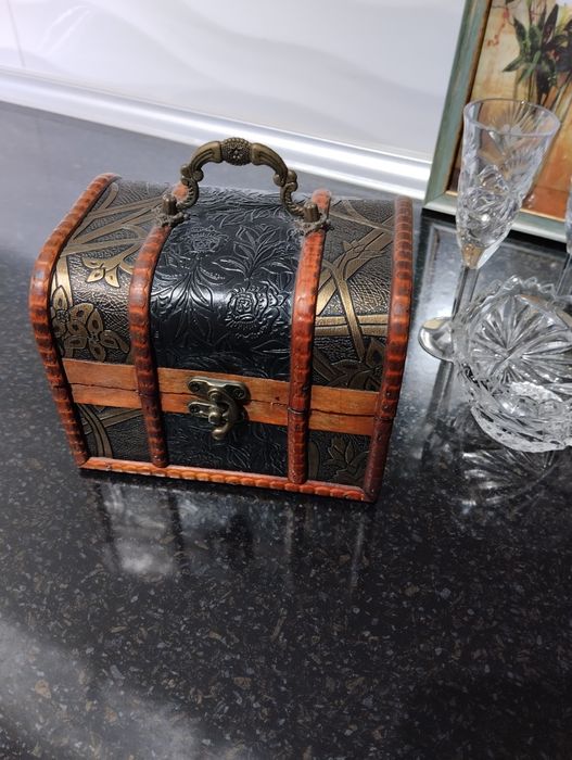 Красивые штучки для вас.