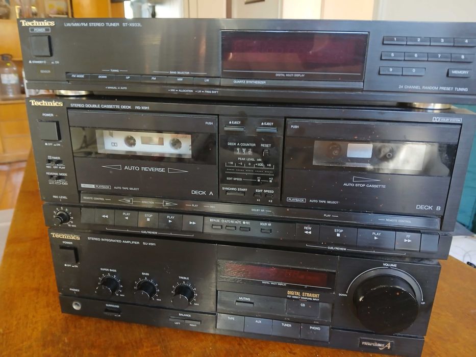 Черната серия Technics