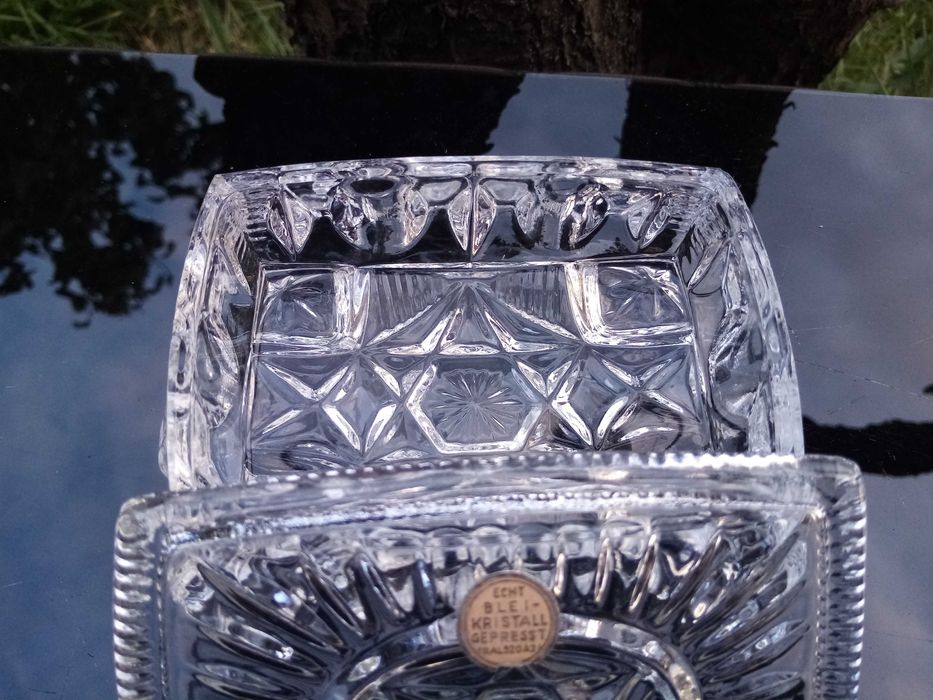 Кристална кутия за ци.гари или бижута - НОВА !