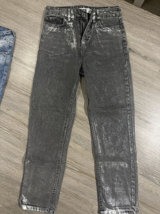 Дамски дънки ефектни ,dsquared