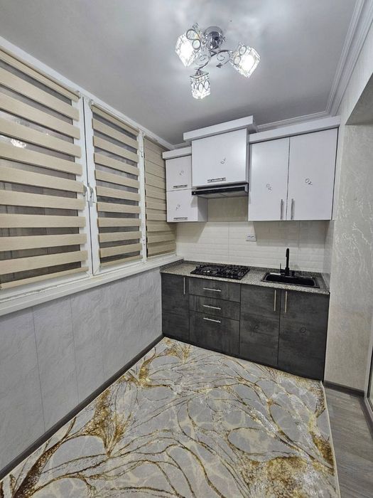 Мирабадский раён метро Ойбек сзади кафе Бон сдается квартира
