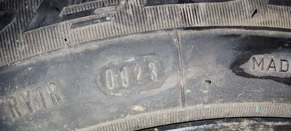 Vand Roti Opel 4x 100 cu anvelope de iarna M+S