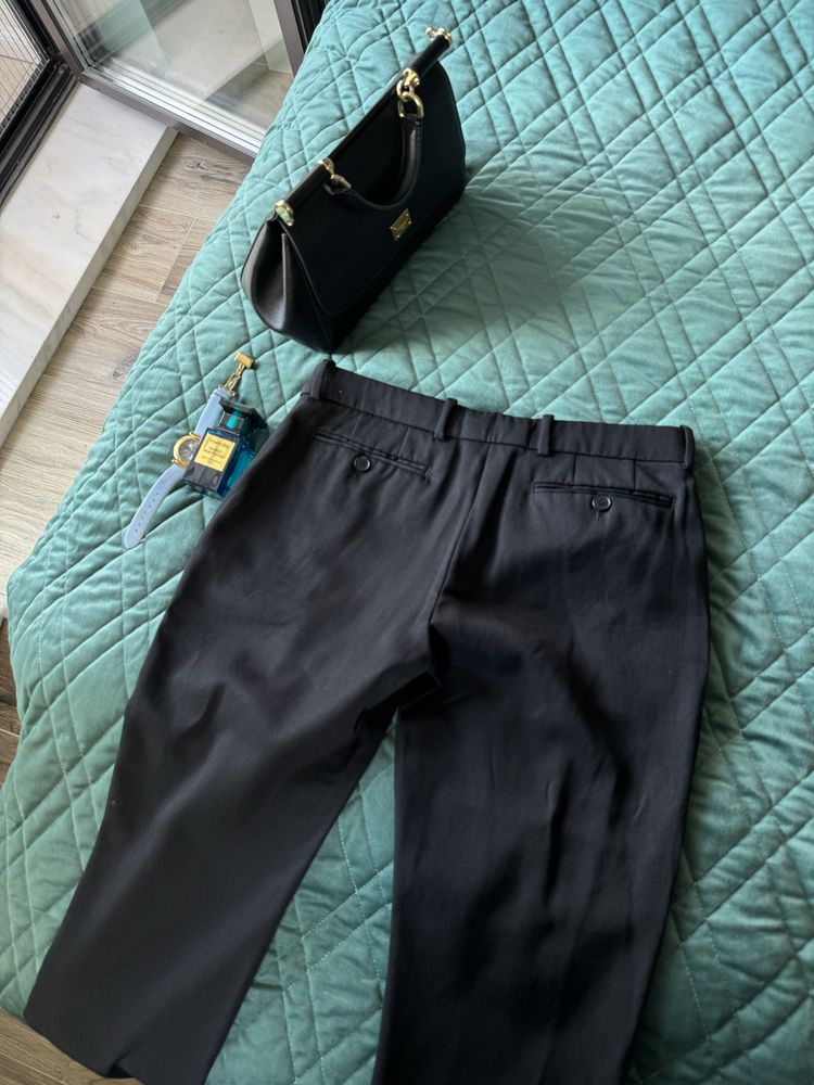 Pantaloni negri de dama Alexander Mccquen marimea 40!Urgent,reducere