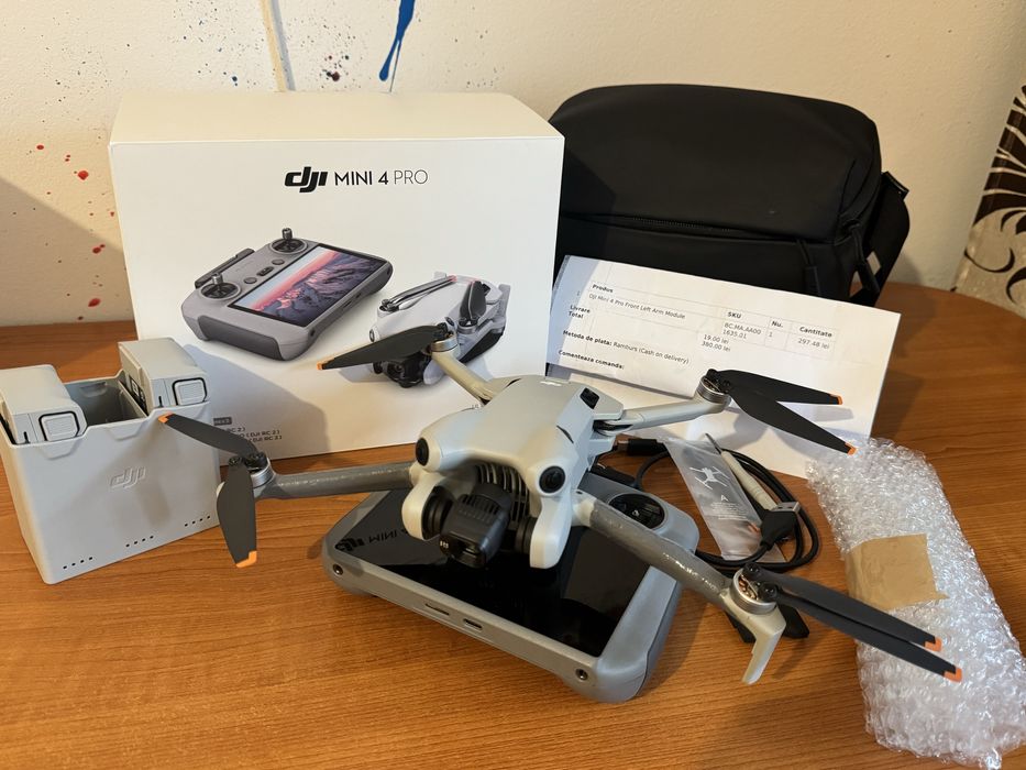 Dji mini 4 pro fly more combo