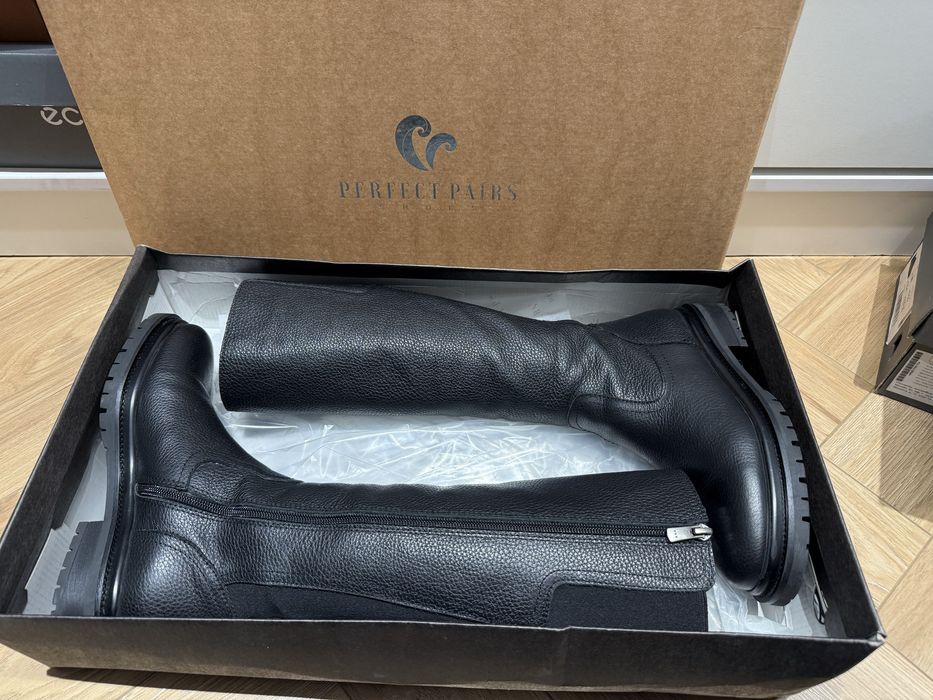 Продам сапоги , кожа Турция , 36 размер