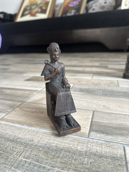 Statuete reproduceri din bronz