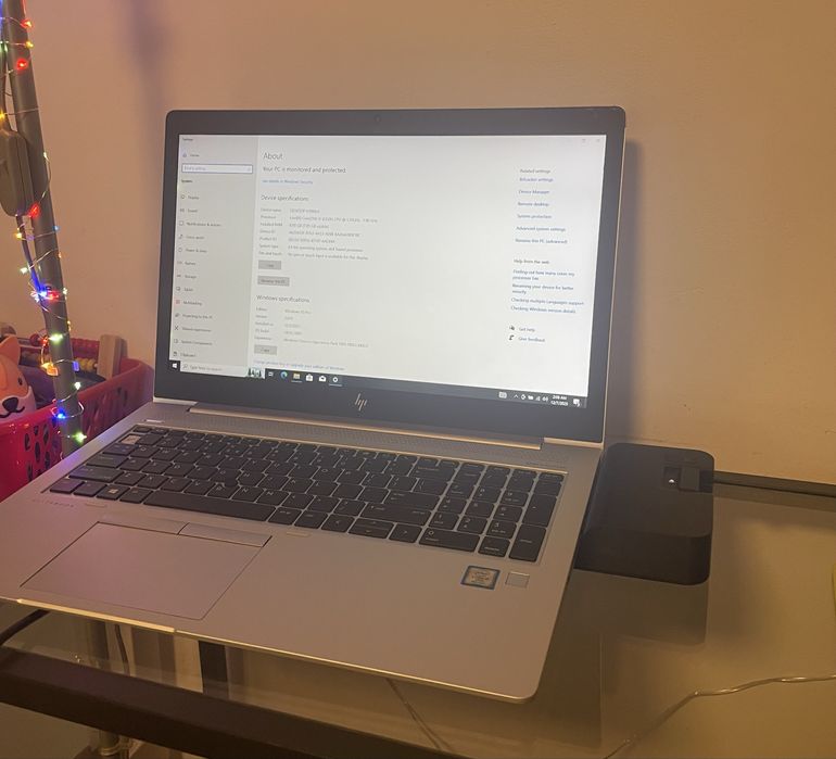 HP Elitebook 850 G5 + docking station