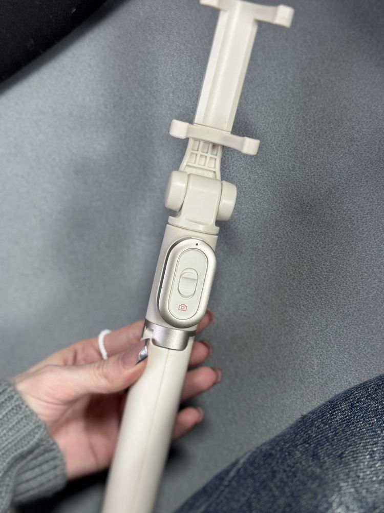 Штатив Xiaomi Mi Tripod Selfie