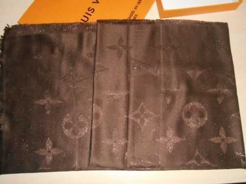 Eșarfă pentru femei Louis Vuitton 040