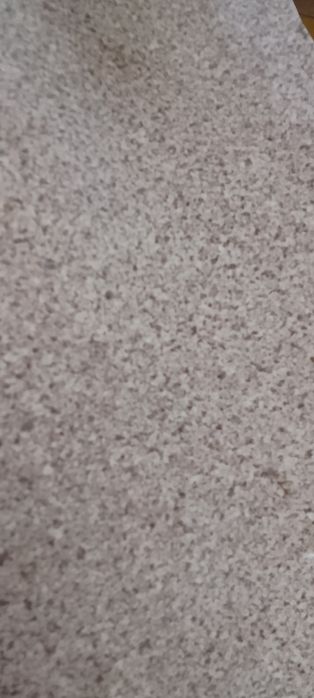 Продам б/у линолеум за 1000 тенге один кв м..