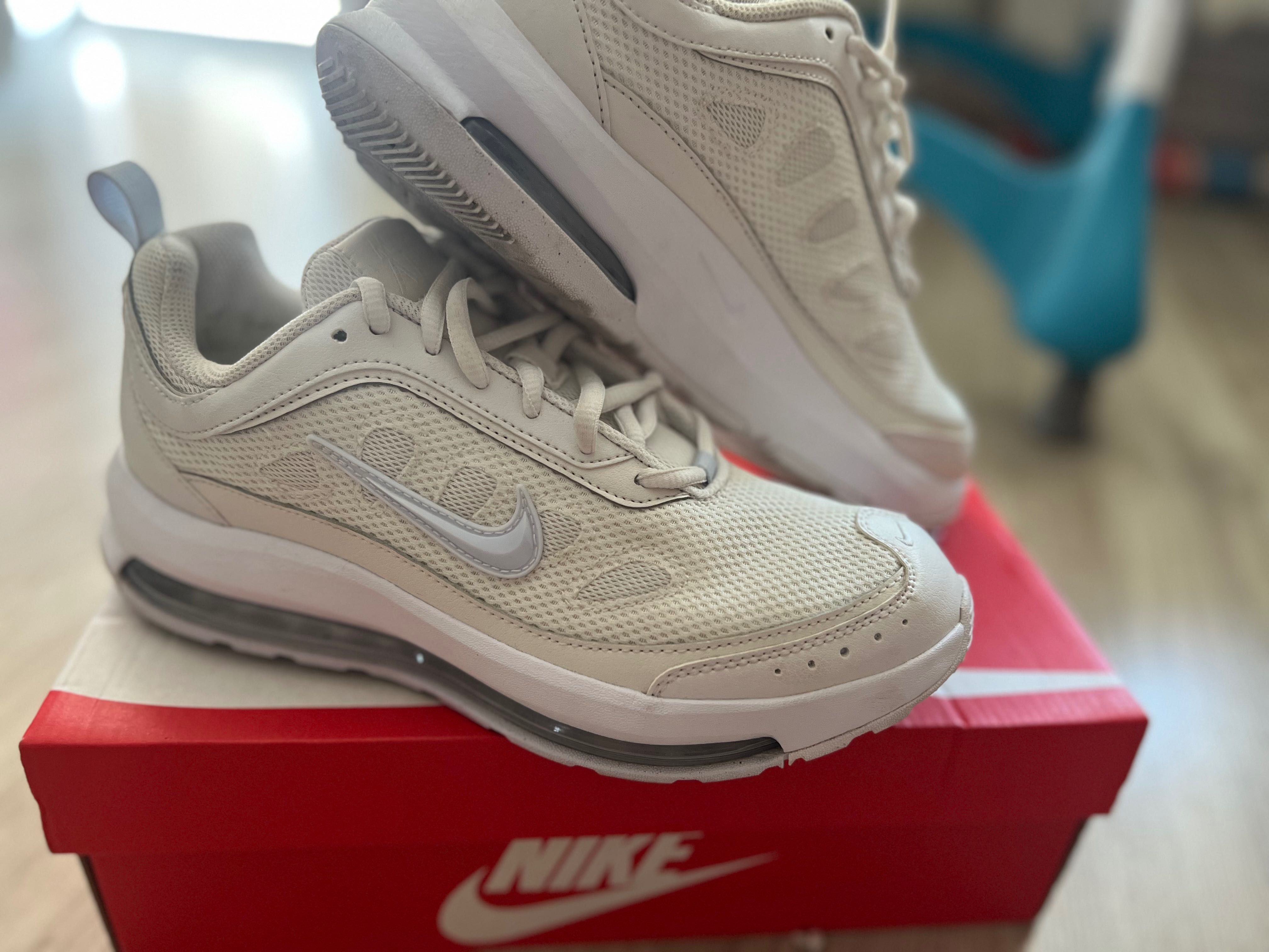Nike оригинални обувки