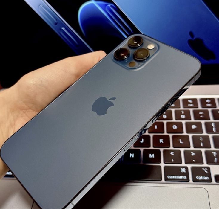 iPhone 12 PRO MAX  256 GB  Totul Original