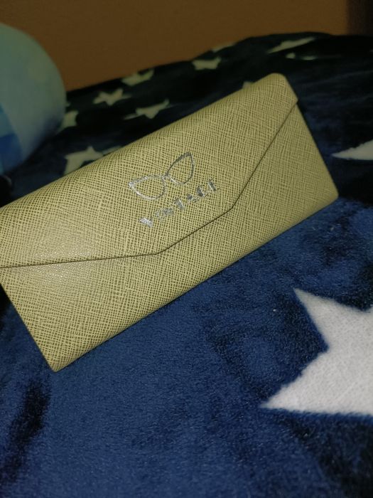 Ochelari 40de lei perechea