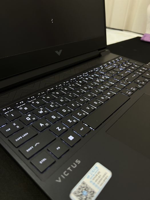 Hp Victus 15 Ryzen 5-5600H RTX 3050 4gb DDR6