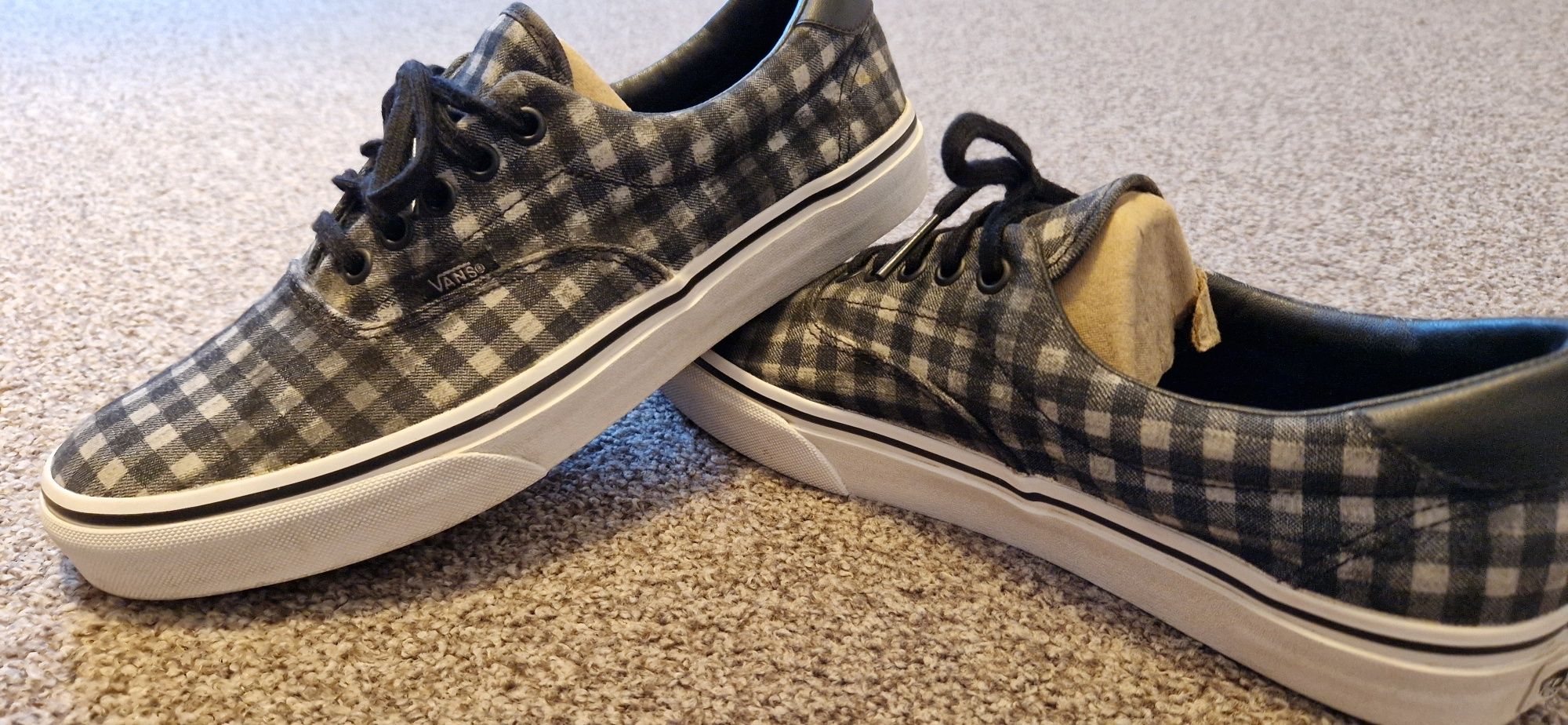 Adidas  model VANS