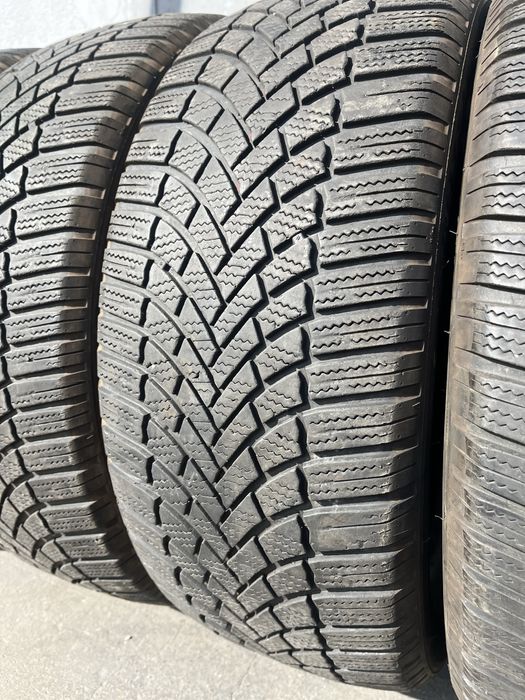4 бр. зимни гуми 235/50/19 Bridgestone DOT 3521 4,5-5 mm