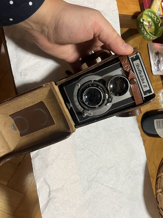 Welta Reflekta II format 6x6 pe film lat