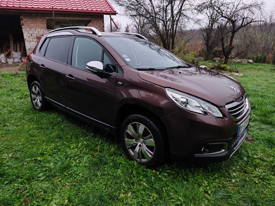 Пежо 2008 1,2VTi, 2015, 112000 km